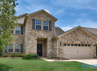 2461 Bell Manor Dr, Huntsville, AL 35803