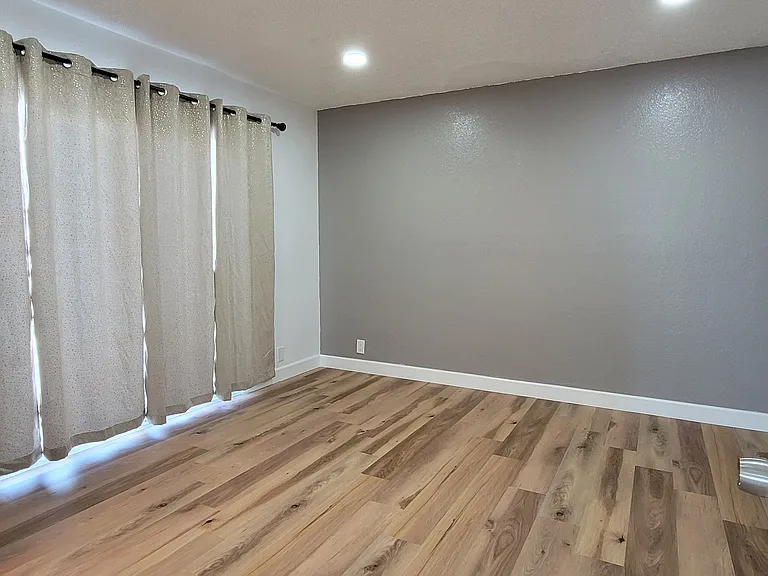 Master Suite Entry
