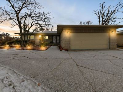 25450 Grand Concourse St, Southfield, MI, 48075