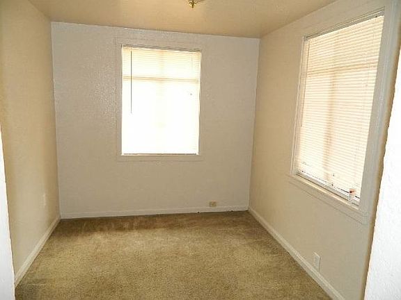 5th image of 513 Roselawn Ave APT A