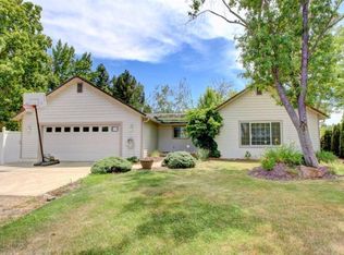 2304 Spring St, Medford, OR 97504