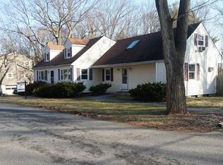 12 Longford Ln, Billerica, MA 01821
