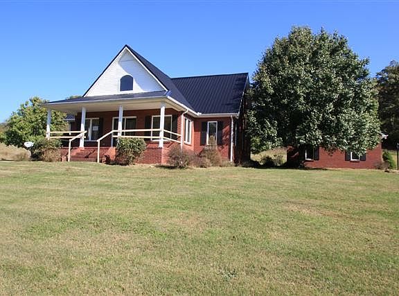 2nd image of 228 Bush Haven Ln
