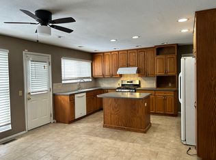 2975 Churchill Dr, Florissant, MO