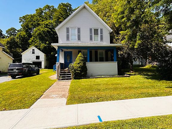 3rd image of 18 Liberty St