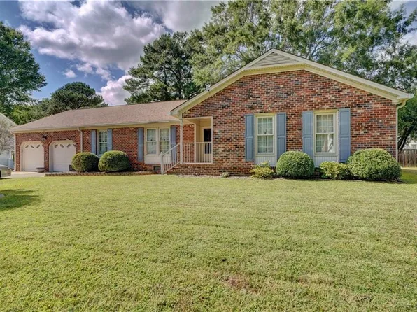 107 Carla Dr, Newport News, VA 23608