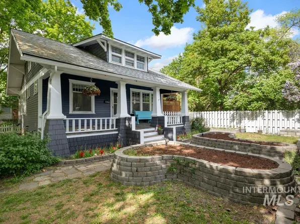 324 W A St, Moscow, ID 83843