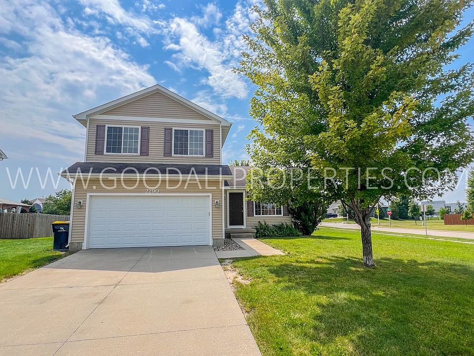 1st image of 2290 SE Prairie Creek Dr