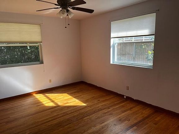 5th image of 5328 Noble Cir N