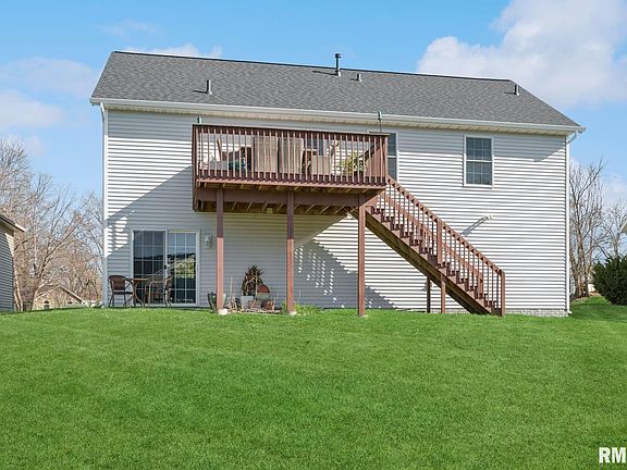 2nd image of 20 Hidden Valley Cir