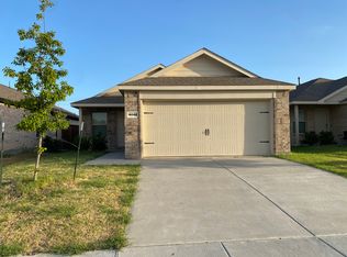 14044 Gaskin St, Pilot Point, TX 76258