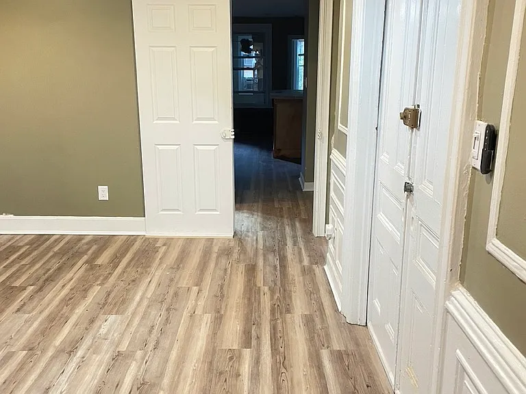 550 Putnam Ave #1 — Photo 7