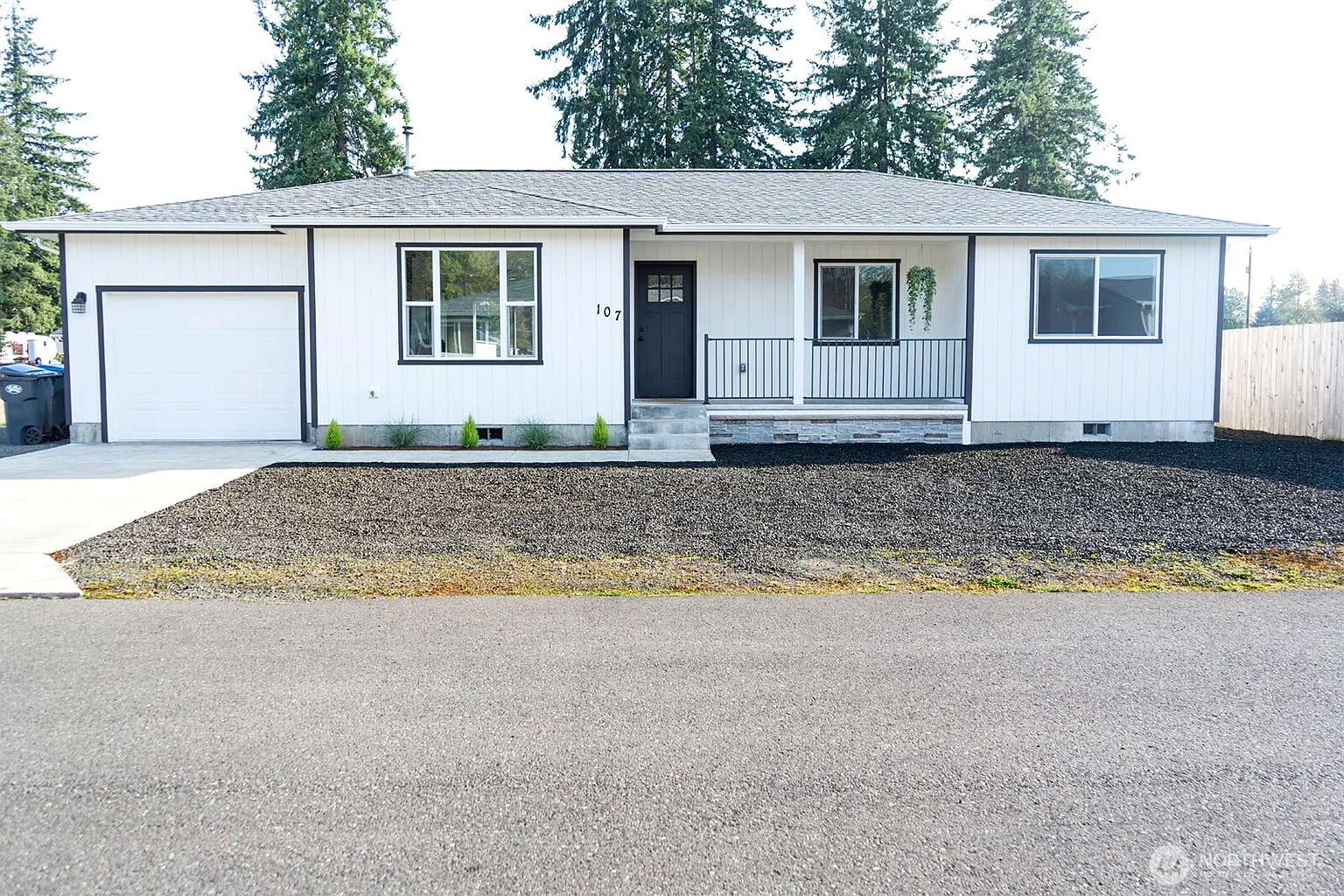 107 Cascade Court photo 1