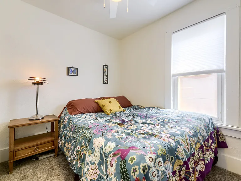 4664 Lincoln St — Photo 5