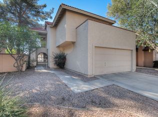 927 E Rockwell Dr, Chandler, AZ 85225