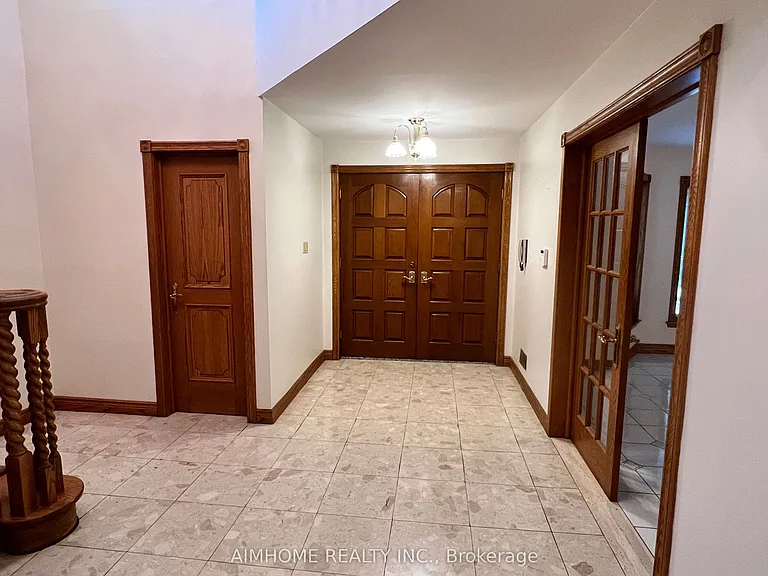 531 Lauder Ave — Photo 3