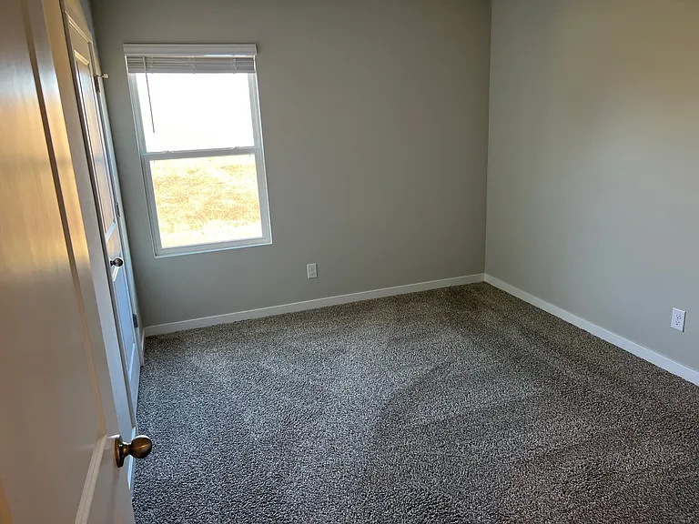 515 Thomas St — Photo 14