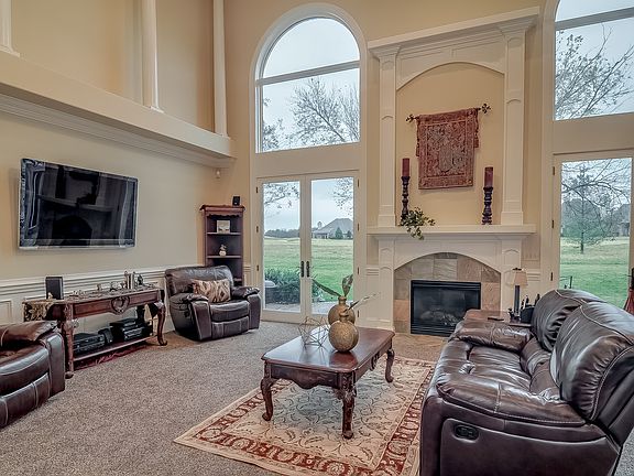 Stunning great room