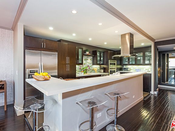 4th image of 2220 Avenue Of The Stars Unit 1901W