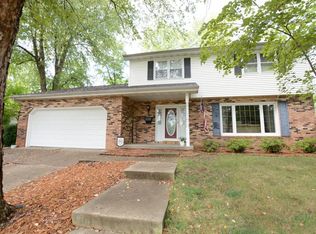 183 35th Ct, Decatur, IL 62521