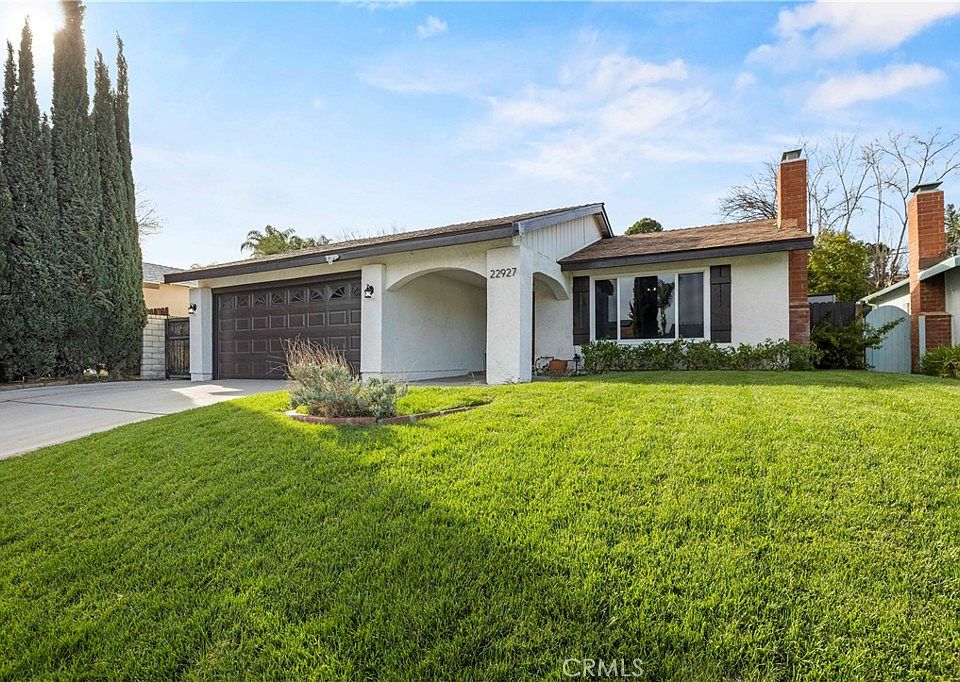 1st image of 22927 Sycamore Creek Dr