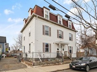 122 Chatham St, Lynn, MA 01902
