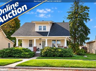 1720 Avenue F, Fort Madison, IA 52627