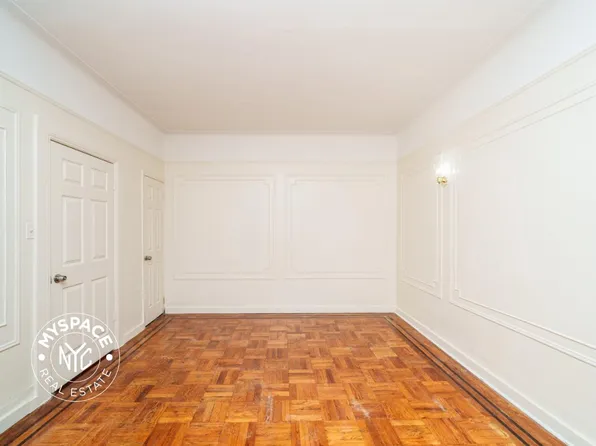 879 Lenox Road image 11 of 13