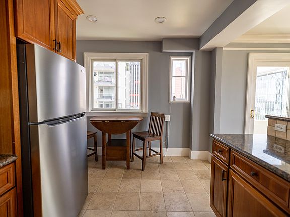 4th image of 360 Ocean Blvd Unit 1002