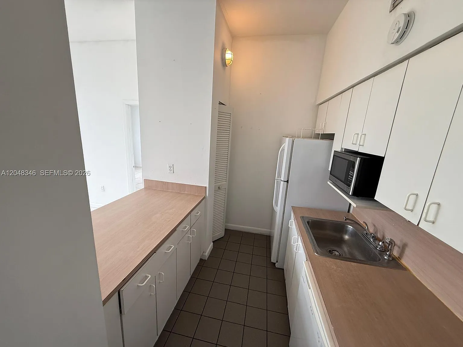 Royal Palms Condo — Photo 2