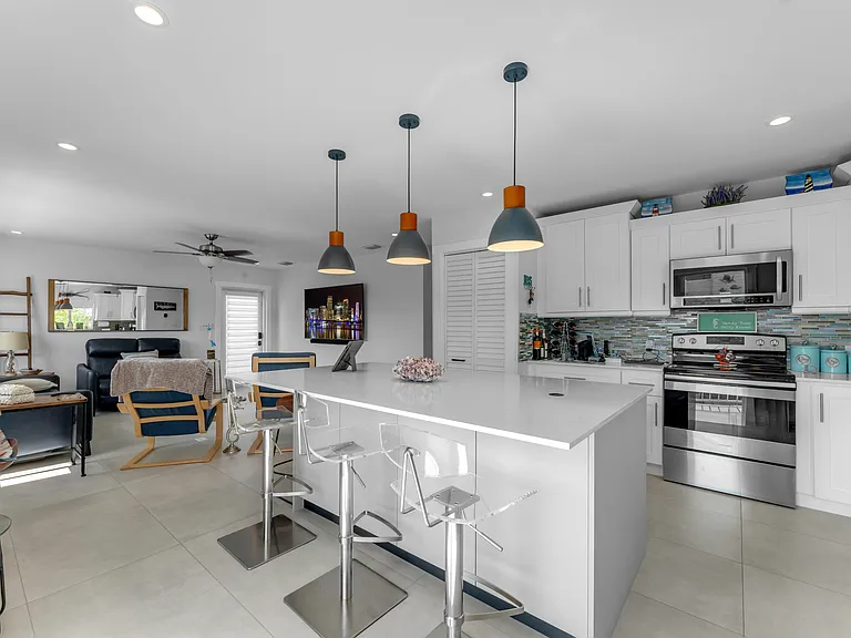 2 Sexton Cove Rd — Photo 6