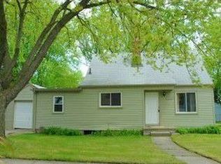 22268 Albion Ave, Farmington Hills, MI 48336