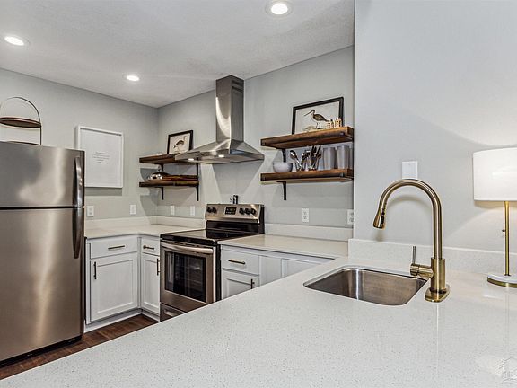 4th image of 5001 Grande Dr APT 1423