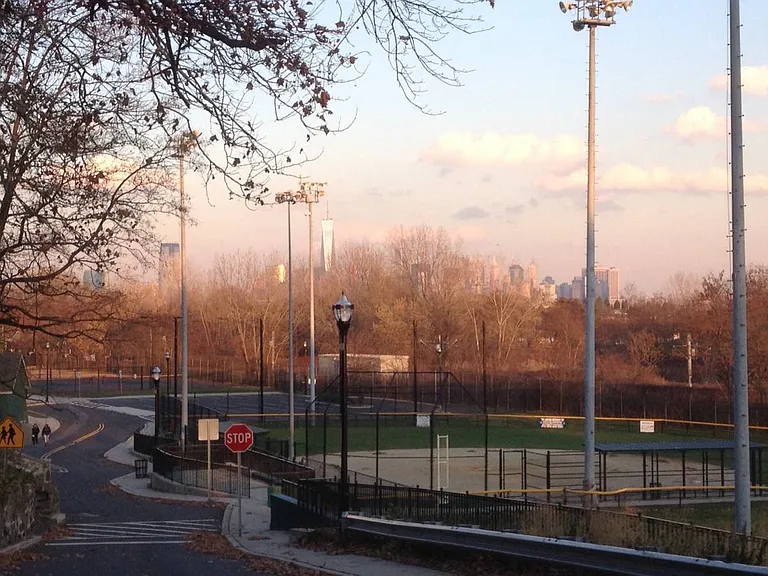 Bayside Park 1 Block Away