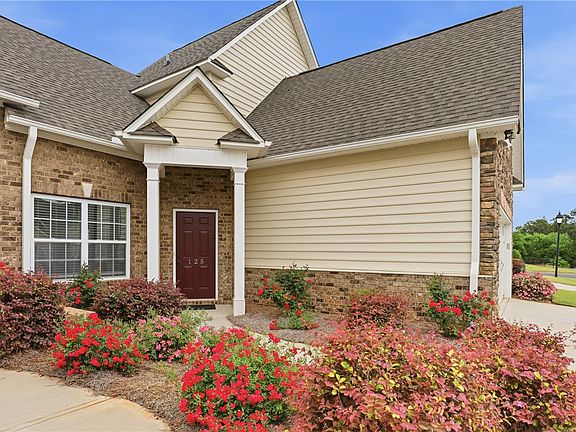 4th image of 125 Shipyard Cir