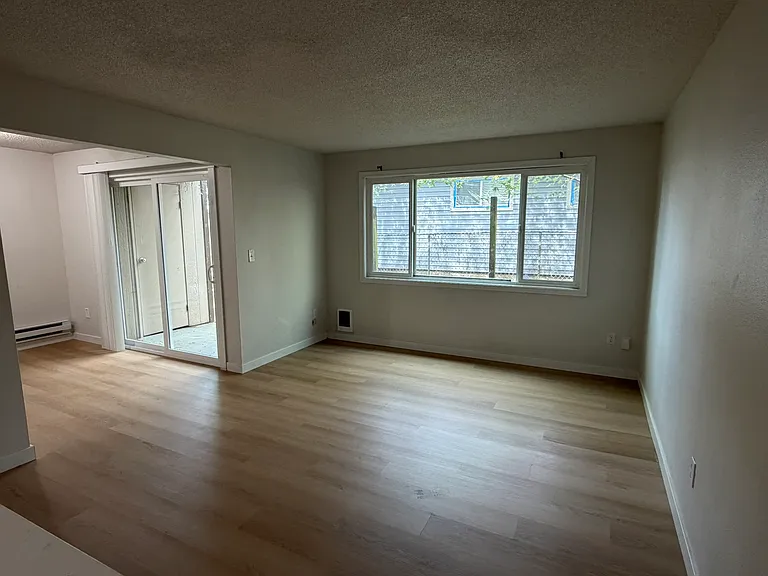 4717 S Puget Sound Ave #2 — Photo 3