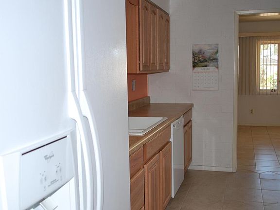 4th image of 10775 W Crosby Dr