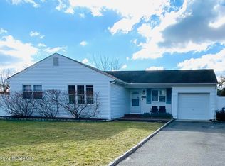 1416 10th Ave, Toms River, NJ