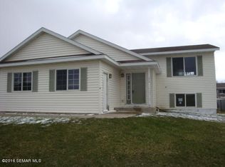 716 4th St NE, Byron, MN 55920