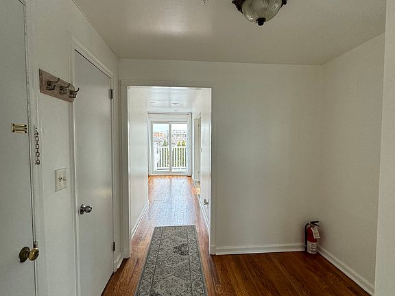 5th image of 1515 Halstead Ave #2