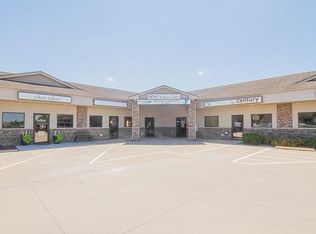 209 1st St, Kalona, IA 52247