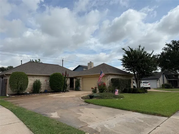 6623 Gleneagles Dr, Pasadena, TX 77505