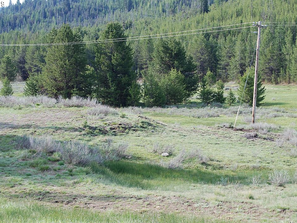 2nd image of Center St