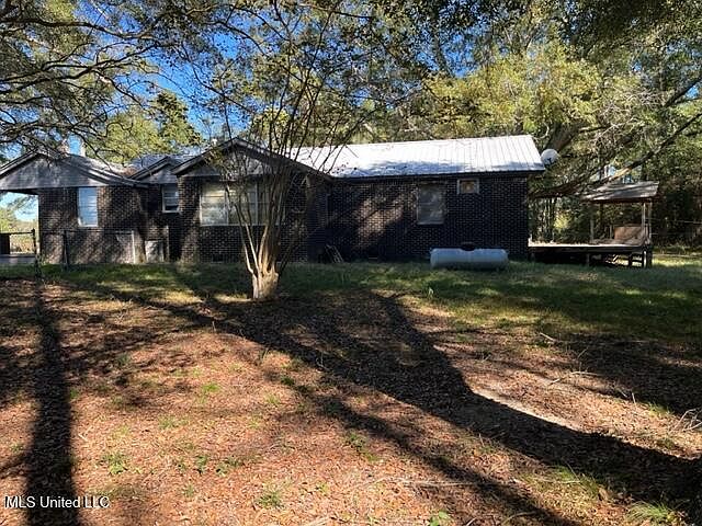 2nd image of 257 Dollar Rd