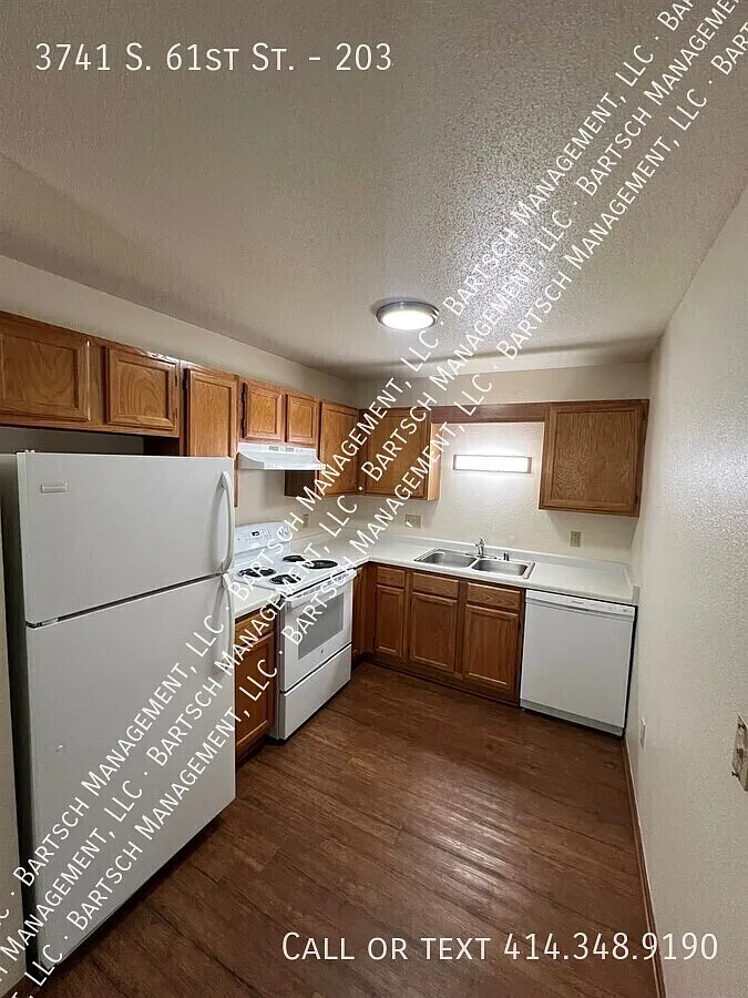 2 bed, $1,395 — Photo 2