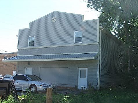1st image of 2118 Bruce Ave