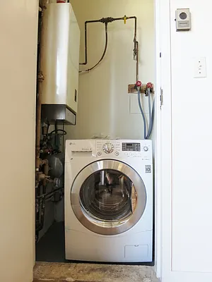 Rented by Brooklyn Heights Real Estate Inc | media 37