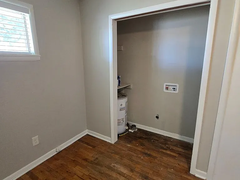 801 Maysville Rd NE — Photo 6