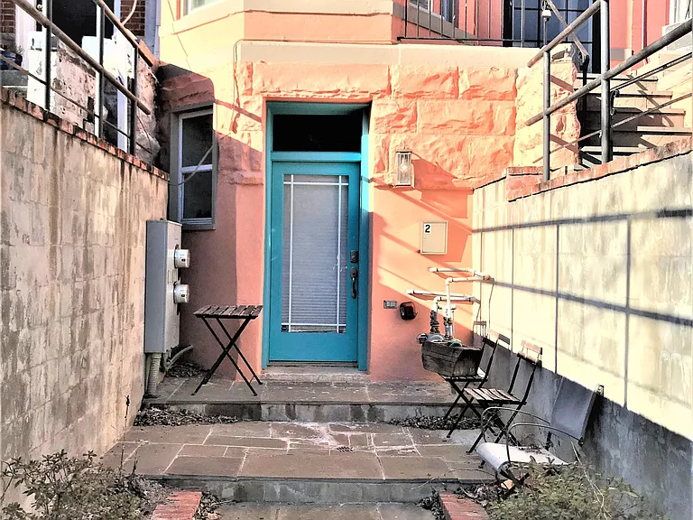 1219 Fairmont St NW #2 — Photo 14