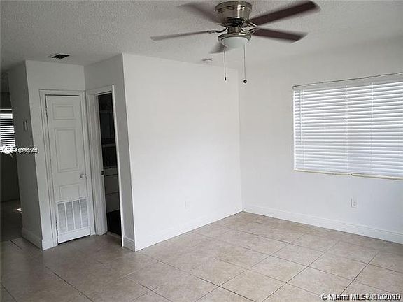 3rd image of 2126 NW 47th Ter Unit B